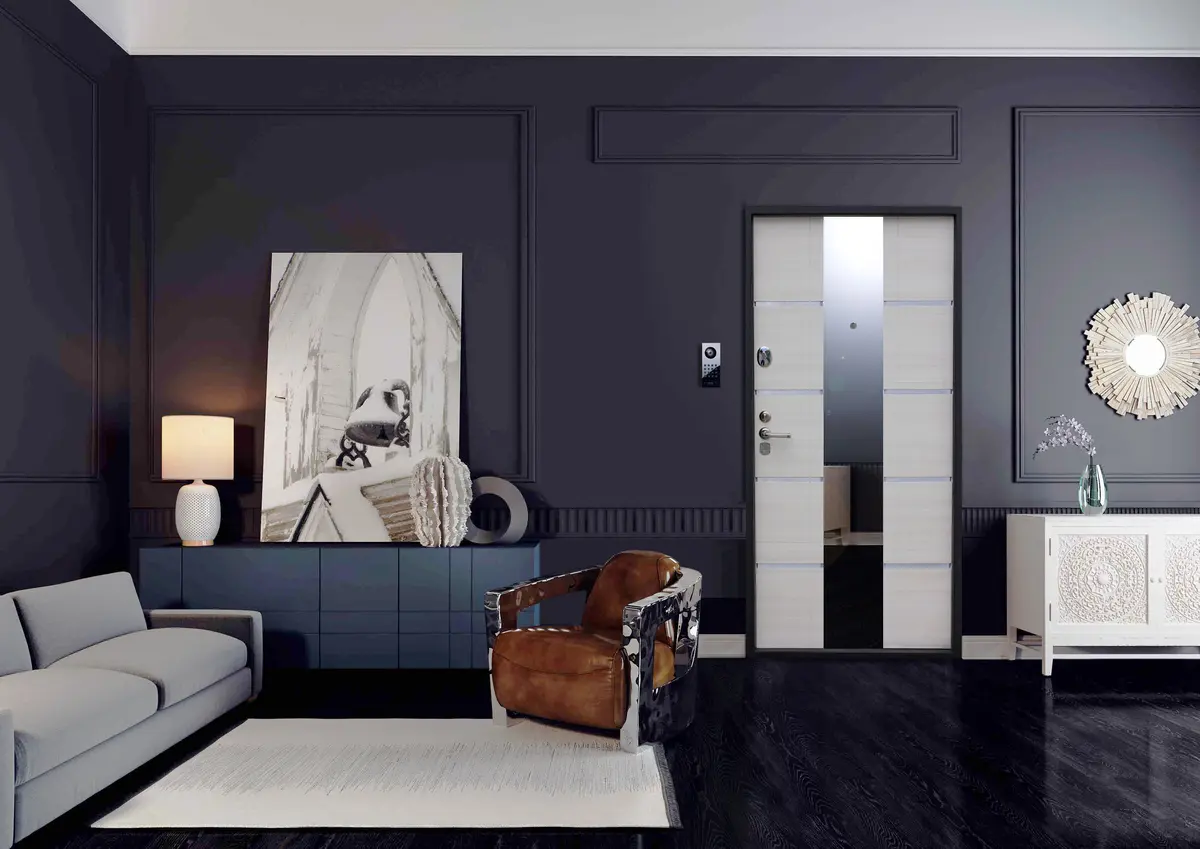 Дверь входная с зеркалом Европа