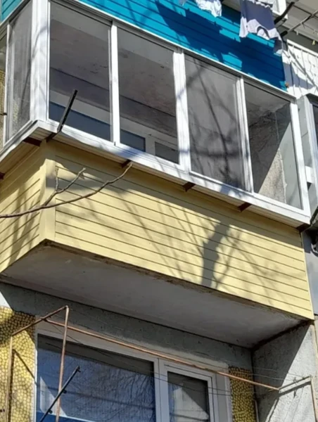 Остекление балконов и лоджий