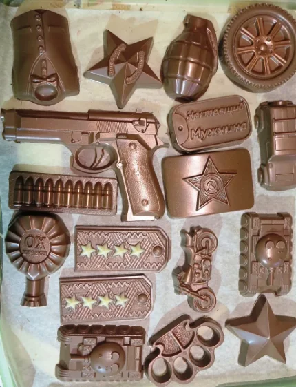 Фото для К 23 февраля Сувениры из элитного европейского шоколада