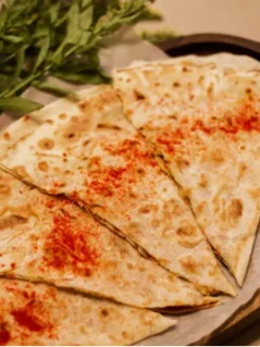 Фото для Пиде с курицей и корнишонами