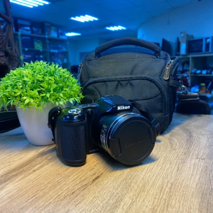 Компактная камера Nikon l840