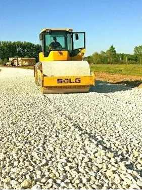 Отсыпка территорий щебнем