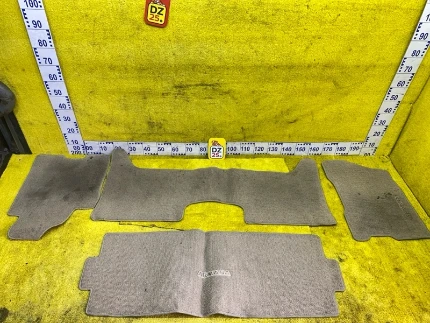 Фото для Коврики комплект NISSAN ARMADA/TITAN TA60/A60 VK56DE 2007/ЛЕВЫЙ/ПРАВЫЙ/ПЕРЕДНИЙ/ЗАДНИЙ (б/у)