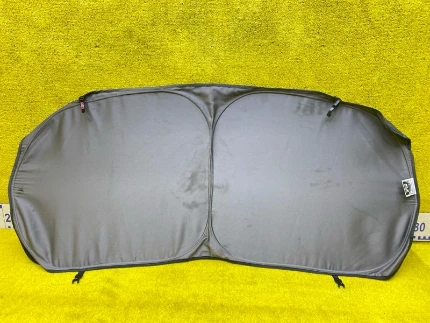 Фото для Шторка багажника TOYOTA FJ CRUISER GSJ15W/GSJ10W 1GRFE 2011/Цвет 2KC задн. (б/у)